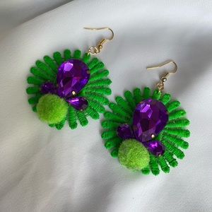 New handmade flowers earrings
